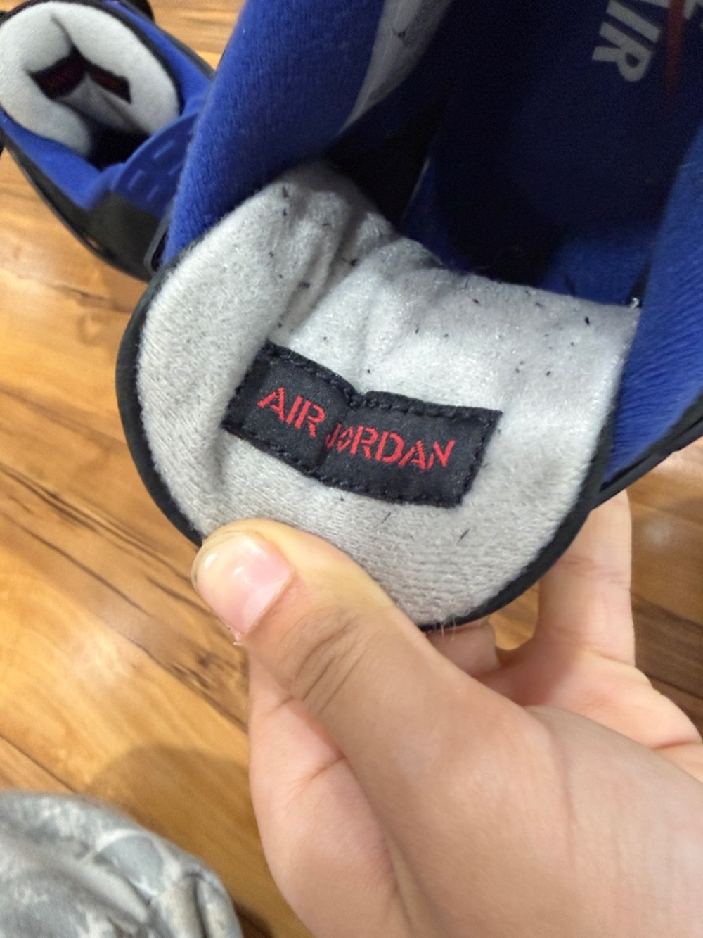 Jordan rare air retro 4 Nike sneakers-size 8.5 men’s - Picture 5 of 10